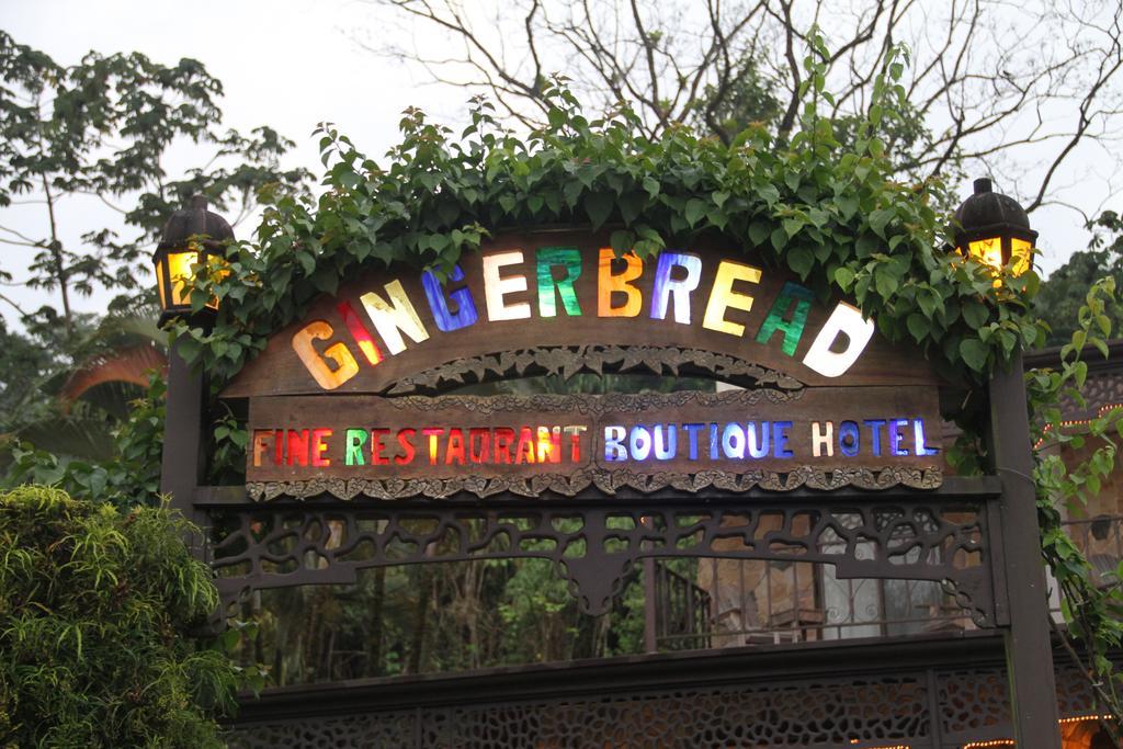 Gingerbread Restaurant & Hotel Nuevo Arenal Buitenkant foto